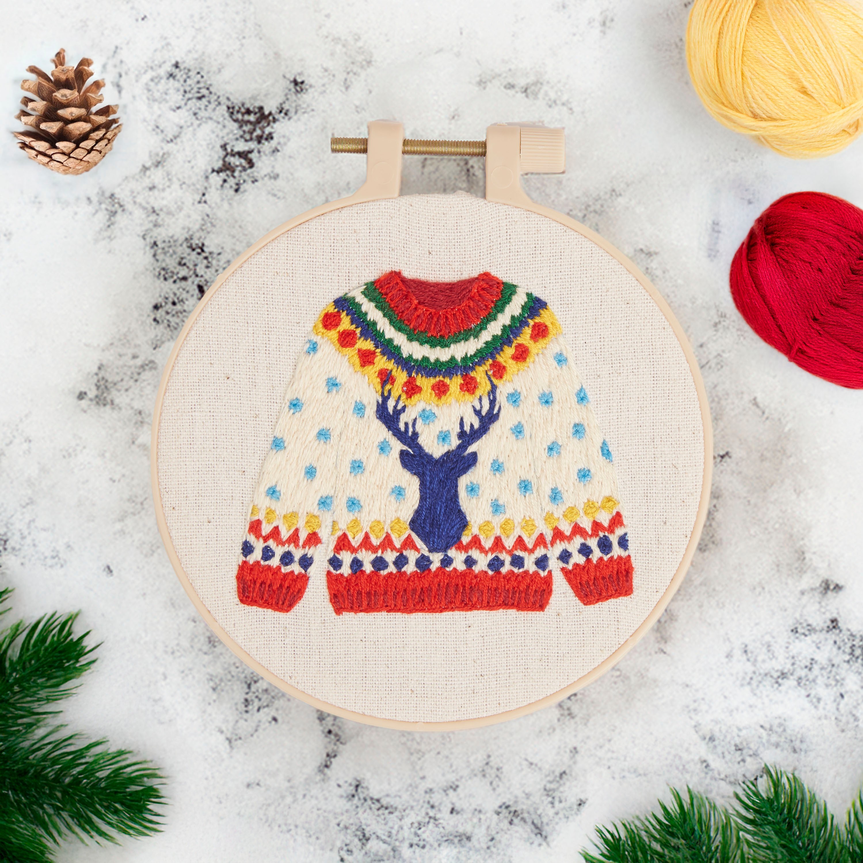  Simply Make Small Embroidery by Numbers Kit - Christmas Jumper