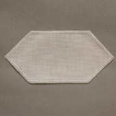 25cm Facette Doilies - Cream - White 25 x 12cm / 10 x 5in